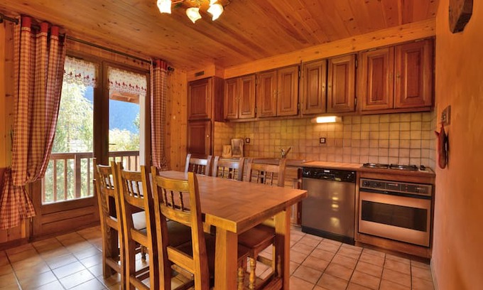 Ceillac Appartement | Chalet les Airelles - Chamois