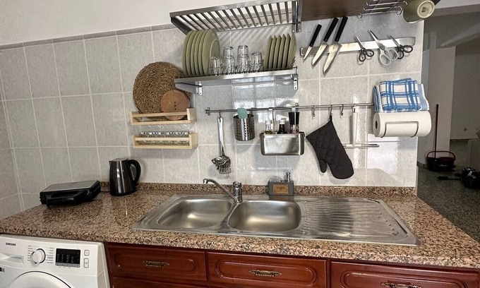 Seixal Maison | Charming 3-Bed Studio in Arrentela