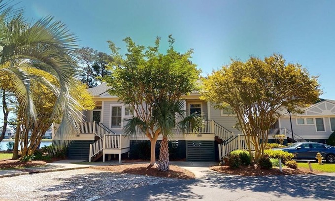 Litchfield by the Sea Villa | Coastal Charm 3BR Lakeside Villa Resort Amenities