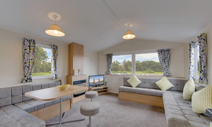 Kilwinning Maison | 3 bedroom accommodation in Kilwinning,