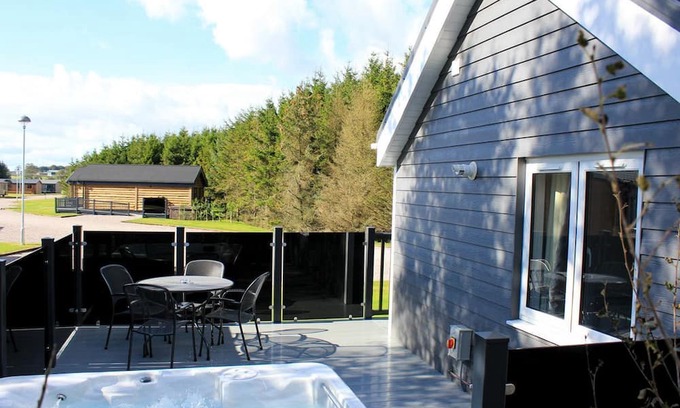 Annan Cabine | 2 bedroom accommodation in Annan