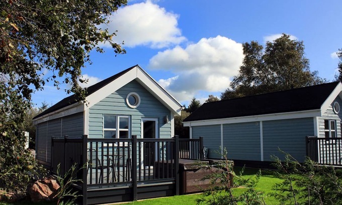 Annan Cabine | 1 bedroom accommodation in Annan