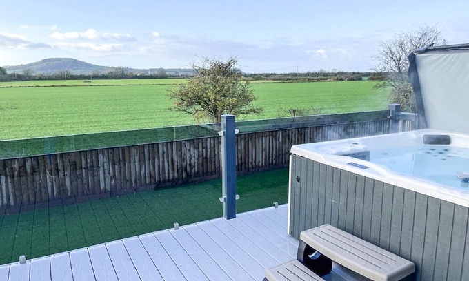 Edingworth Cabine | 2 bedroom accommodation in Edingworth