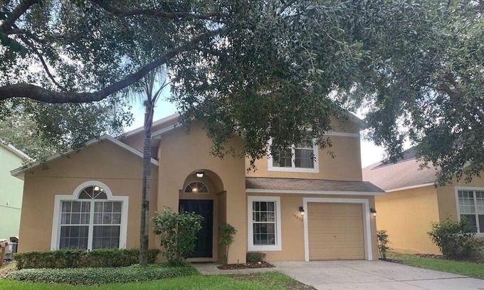 Silver Creek Maison | Large family vacation home, close to Disney, private pool & spa, newly remodeled
