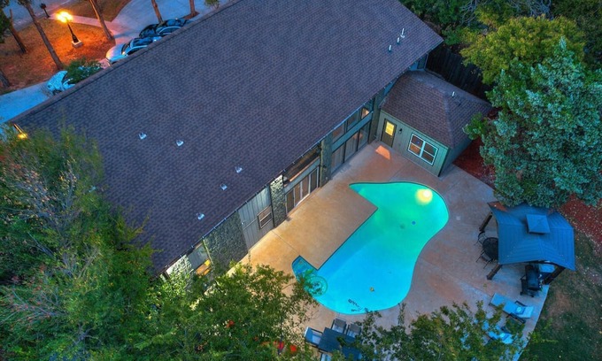 Quail Creek Maison | The Gold Lion Home