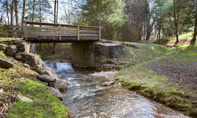 Roseland Maison | Possum Trot Farmhouse + Lodge in the Blue Ridge South of Charlottesville!
