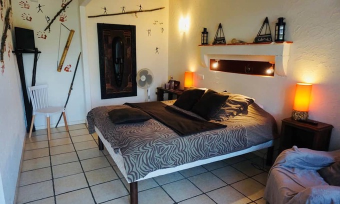 Messey-sur-Grosne Autre | Warriors Room - Adapted to PRM