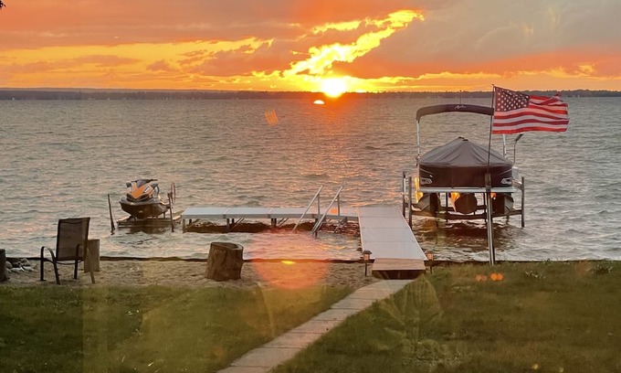 Onaway Maison | Sunset Dreams on Black Lake
