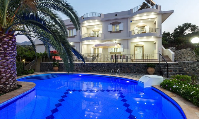 Melissourgakion Appartement | Kamelia Villa with private pool, BBQ, playground, surrounded by nature!