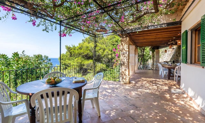 Alconasser Maison | Beautiful, very private finca with astonishing sea views.