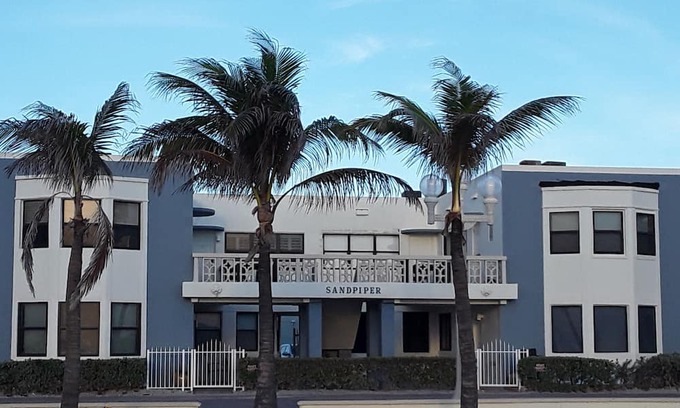 Hollywood Copropriété | PRIVATE*MODERN Guesthouse*Direct Bch Access*❤️ Brdwlk* Free Park*2 bike & MORE