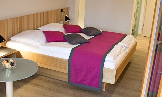 Eggolsheim Maison | Large double room (with balcony / terrace) - Brauerei-Gasthof Pfister
