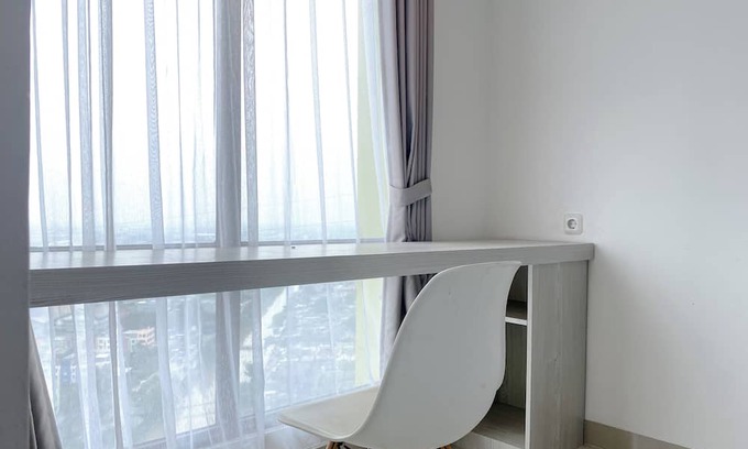 South Tambun Appartement | White Toned Studio At Lrt City Bekasi Apartment