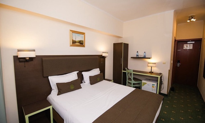 Bradu Hôtel | Fântânița Haiducului