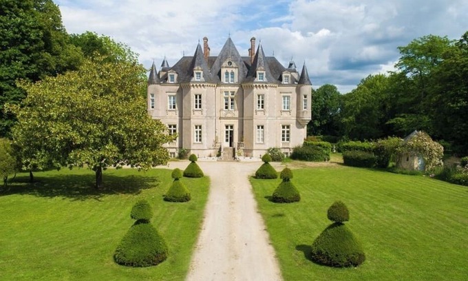 Vallon-sur-Gee Maison | Château de la Grange Moreau