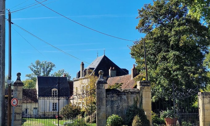 La Marche Hôtel | Chambres d'hôtes Au Bord De Loire