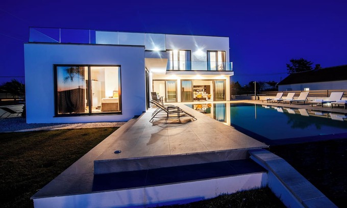 Zemunik Donji Villa | Villa Stressles