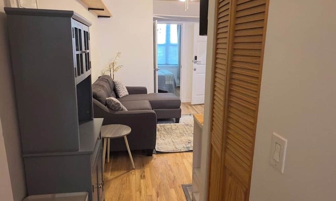 Gowanus Appartement | Enjoyable 2-bedroom apartment in Brooklyn with WiFi and Backyard.