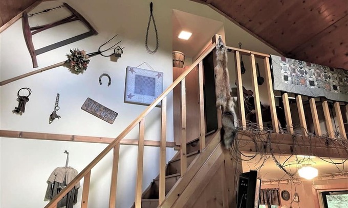 New Milford Cabine | Charming cabin with WiFi in New Milford