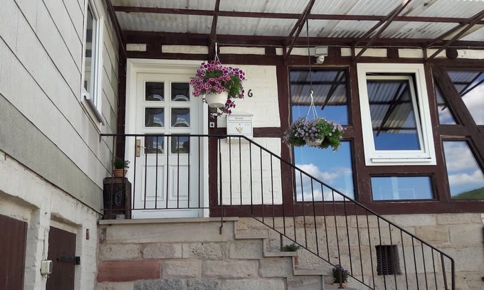Bad Sooden-Allendorf Maison | Vacation home Bine Rural vacation home with 5 bedrooms, dog-friendly