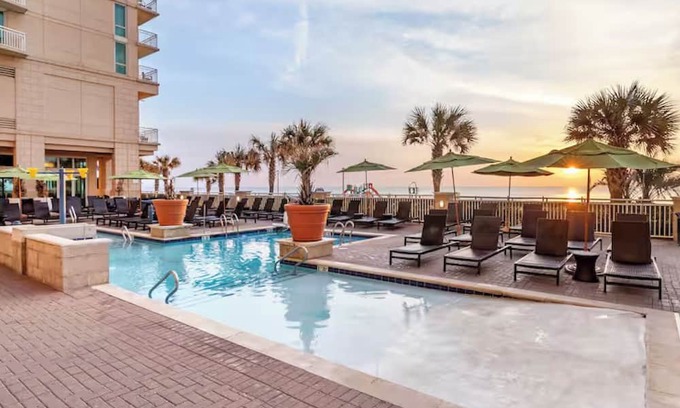 Virginia Beach Copropriété | Ocean Beach Club, a Hilton Vacation Club Studio Unit Saturday Check-In
