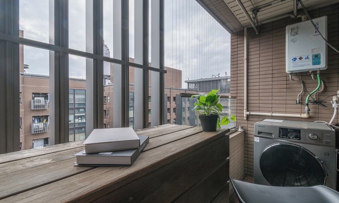 Zhongzheng Copropriété | Stylish & Convenient 1B1b attached to Taipei Main Station