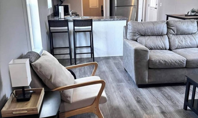 Warren Maison | Welcoming Warren Home for 4!