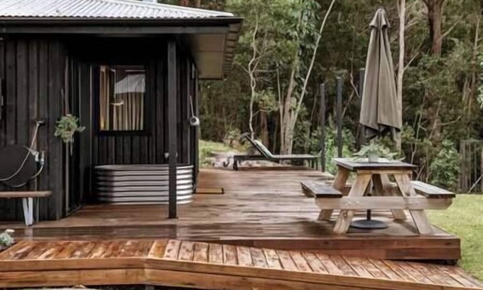 Booroobin Cabine | Luxury Eco Cabin, 16 acres of bliss 12 mins Maleny