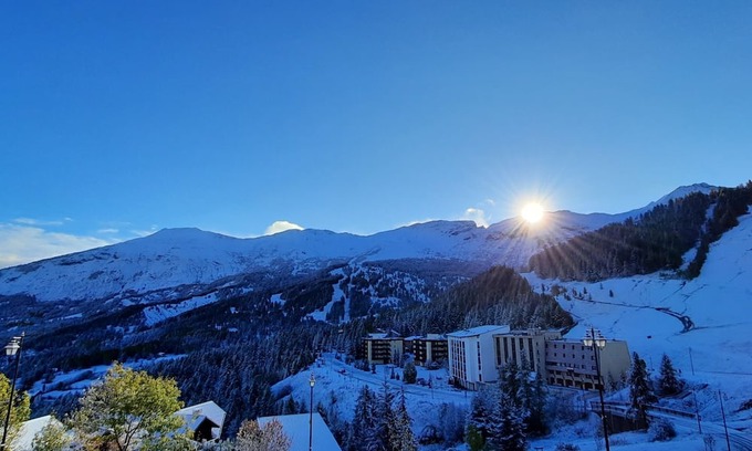 Enchastrayes Appartement | Studio 4p - magnificent view - at the foot of the slopes