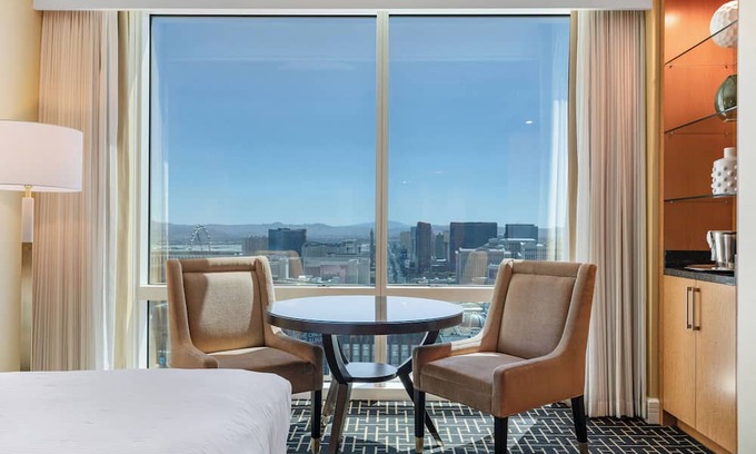 Las Vegas Copropriété | 𝐓𝐑𝐔𝐌𝐏 56th Floor ⁕ Luxury Suite ⁕ Strip Views