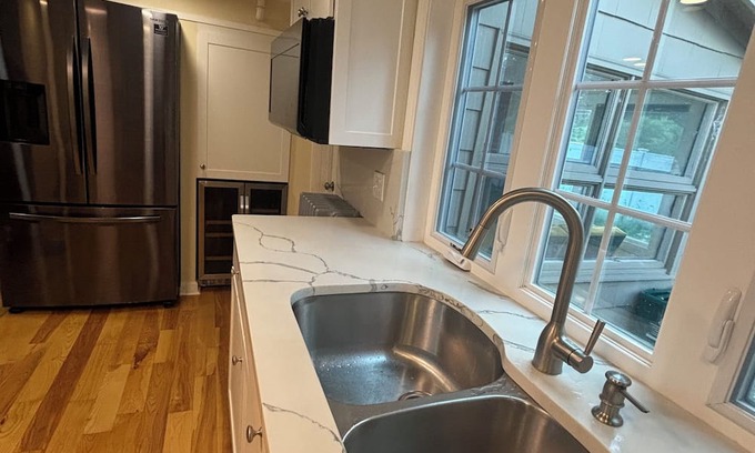 Cherry Valley Maison | 1-bedroom with AC and WiFi in wonderful Worcester Area