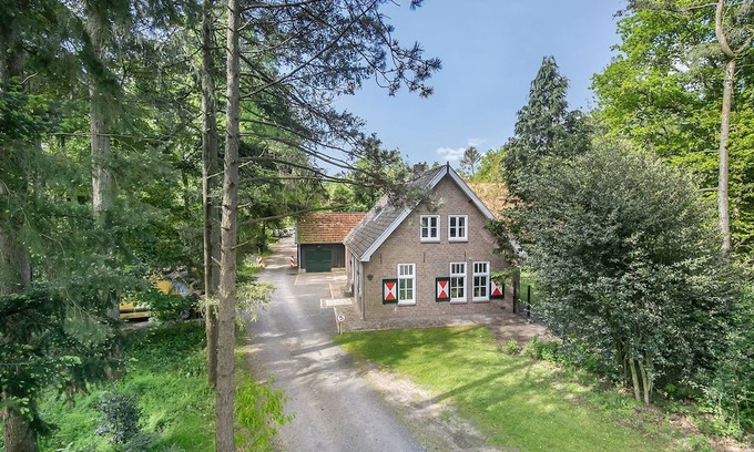 Erp Maison | Charming Former Forest Ranger's House