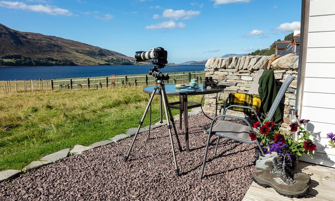 Garve Cabine | Luxury pods with a stunning loch view and access