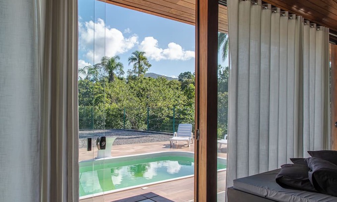Vila da Gloria Maison | Casa com piscina e sinuca para 6 pessoas HX3157