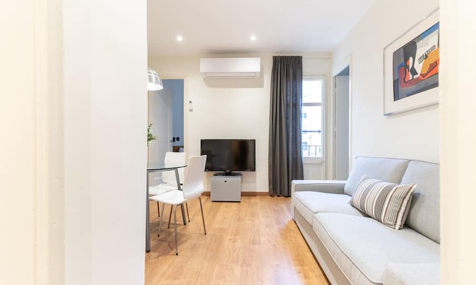 El Guinardo Appartement | Weflating SANT PAU - Sup 4 BDR