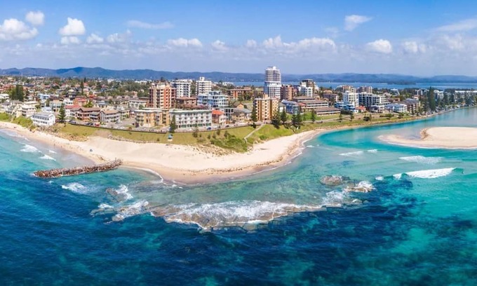 Forresters Beach Maison | Beachside Bliss Forresters Beach
