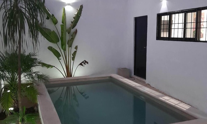 Merida Municipality Maison | Contemporary Home & Tiny Home w/pool. 15-minute walk to Merida, Centro
