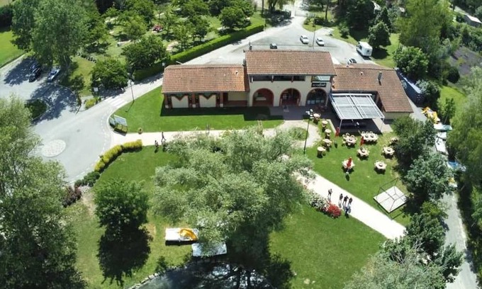 Montgeard Maison | Camping 3 étoiles - Piscine - ccaaaeh