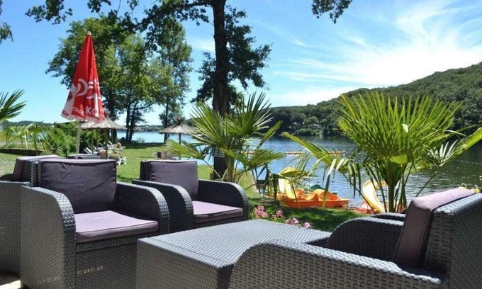 Alrance Maison | Camping 3 étoiles - Piscine - ccaadgc
