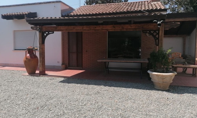 Tinchi Villa | Cozy villa 10 minutes from the sea and neighboring countries
