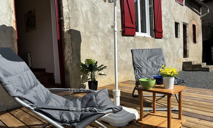 Saulcet Cottage | Gite Saulcet, 2 bedrooms, 6 persons