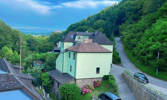 Krems an der Donau Appartement | nnExplore Krems and Wachau