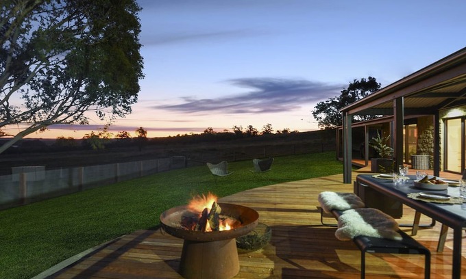 Mansfield Maison | Macs 75 - Luxurious Farm Getaway