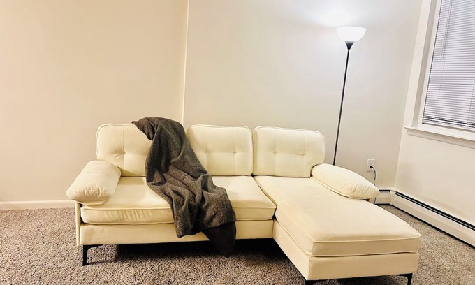 Norristown Appartement | A one bedroom apartment in the heart of Norristown, PA. Convenient & Accessible.