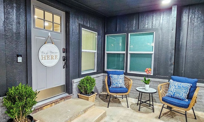 Porum Maison | Welcome to The Duchess Den | Lake Eufaula, OK
