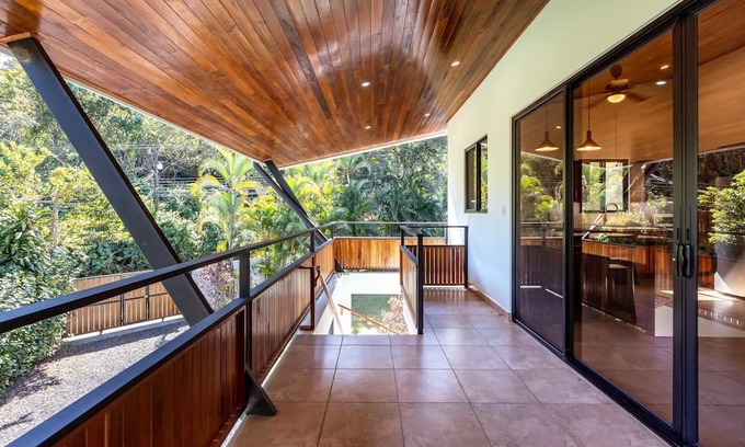 Garabito Maison | Private and Cozy 2 bedroom Home