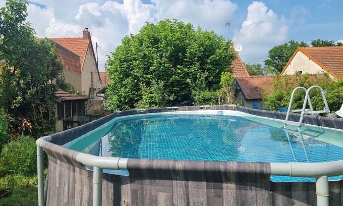 Doyet Location De VR | Enjoyable campground with WiFi in Doyet. Option of tent or cabin, large grounds