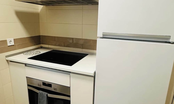 Ibiza Appartement | Acogedor apartamento Frente al Parque del Retiro, excelente zona