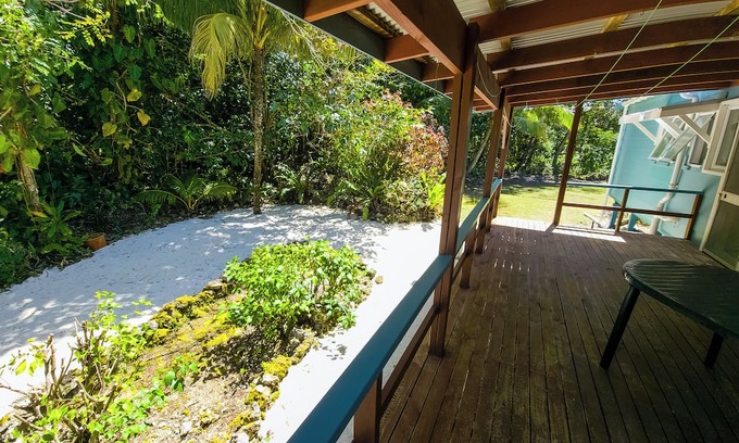 Alofi Maison | Spatzy's Fale - Tropical Rainforest Retreat