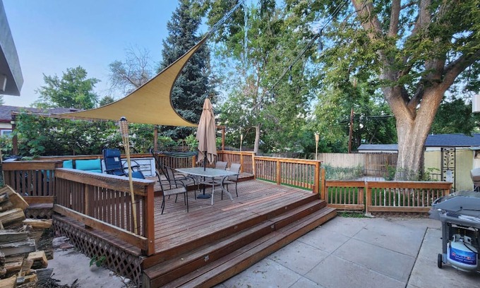 Arvada Plaza Area Maison | 3-bedroom home 5 minutes from downtown Olde Town Arvada